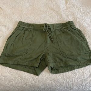 Olive Old Navy shorts